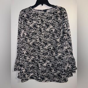 New Directions Black and White Snakeskin Top